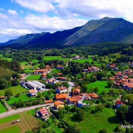Вілла Casa De Aldea Collera Рібадеселья Екстер'єр фото
